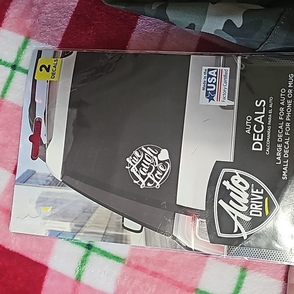 PINK CAMO BACKPACK, 2 CAR WINDOW DECALS AND A 12 PRO MAX PHONE CASE - Picture 2 of 6